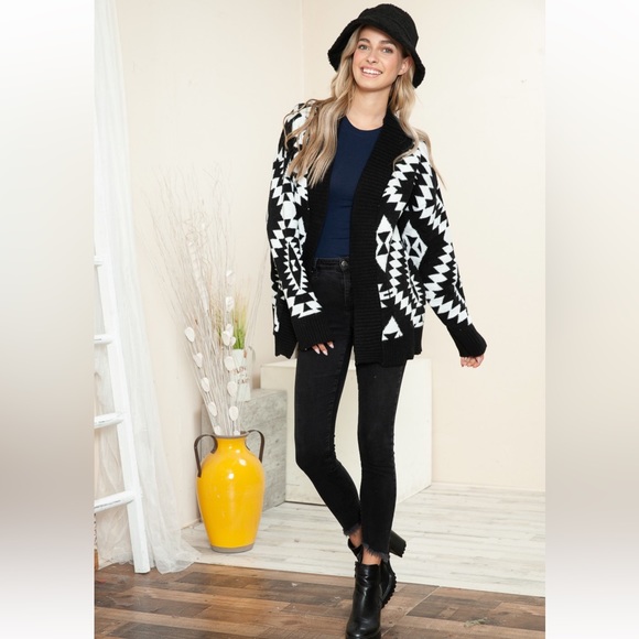 76 Boho  beautiful Montana Aztec Cardigan Sweater - Picture 2 of 5